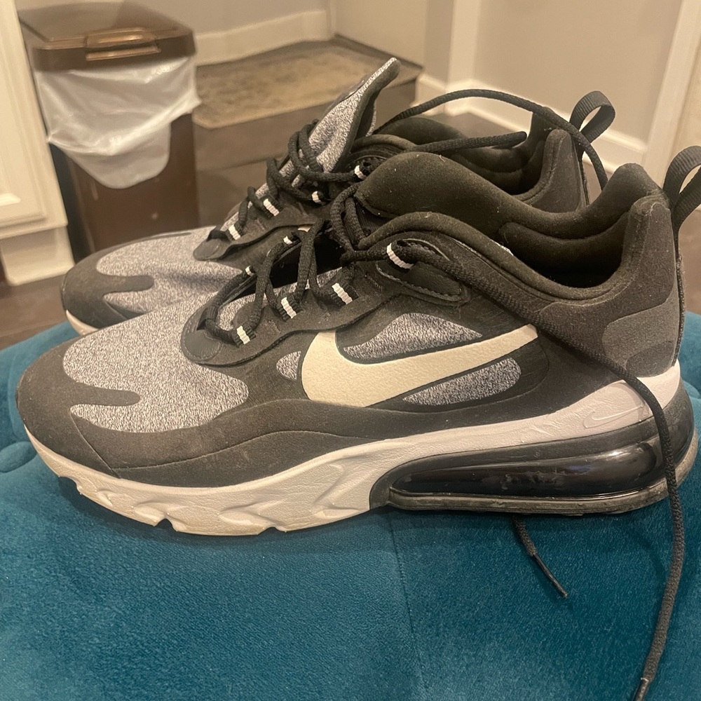 Nike Air React - image 2